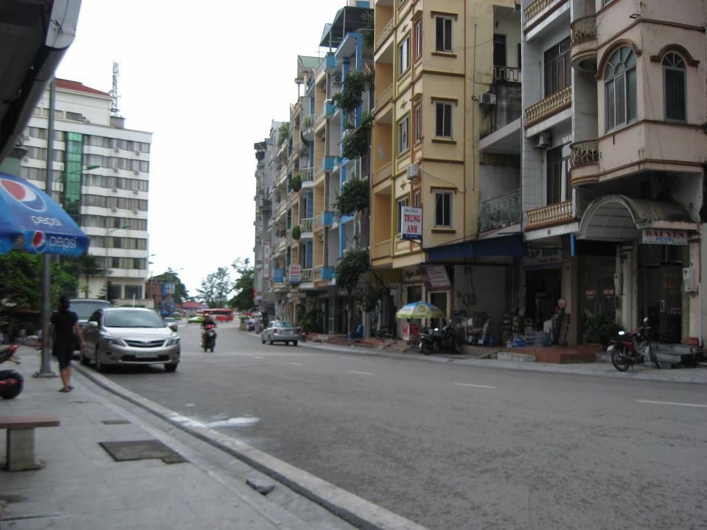 Ho Tay Hotel Ha Long Exterior foto